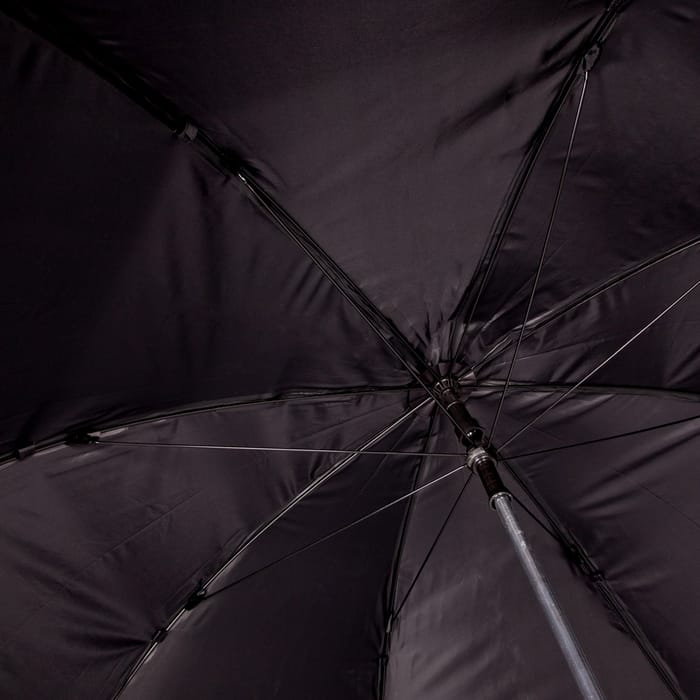 Maver 50inch Umbrella Close Up Inside