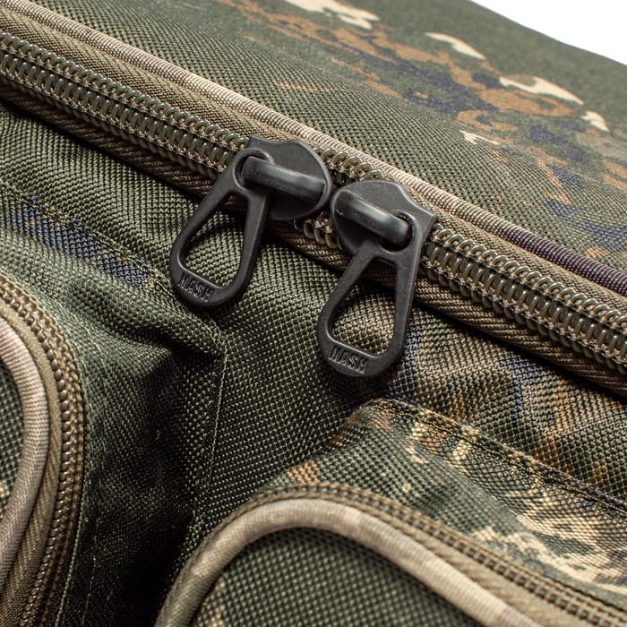 Nash Subterfuge Small Fishing Carryall Zips