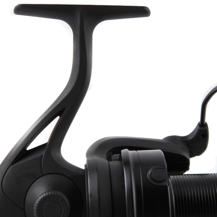 Nash BP-10 Black Fast Drag Big Pit Reel Close Up 2