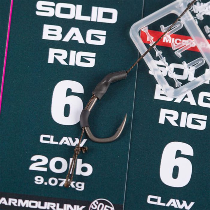 Nash Solid Bag Fishing Rig Close Up 2