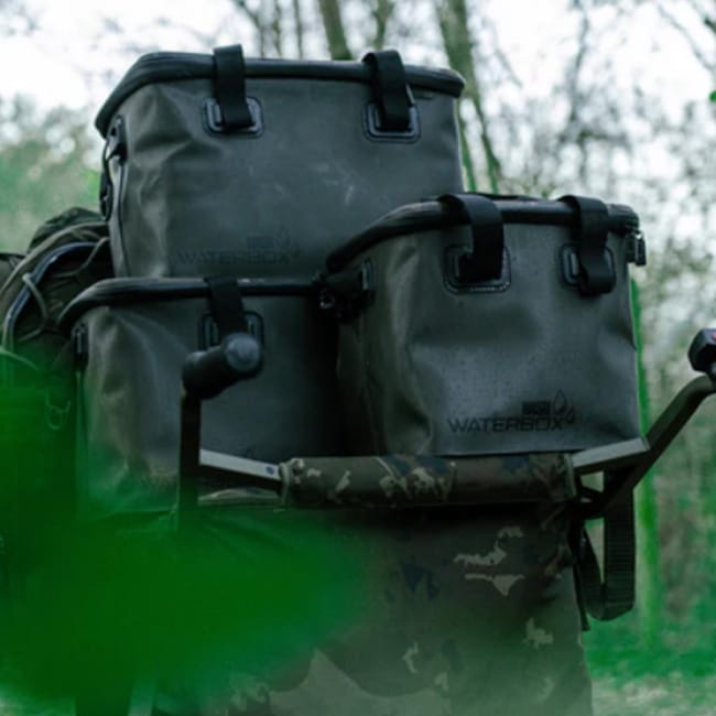 Nash Subterfuge Waterbox Carryall Medium 36L