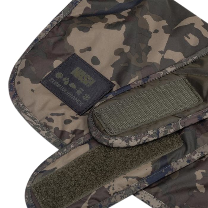Nash ZT Dog Coat Close Up 1