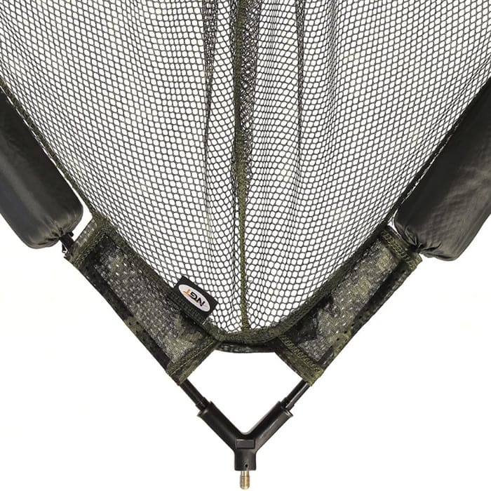 NGT Camo Specimen Landing Net 42" with Dual Float System Inc Metal ‘V’ Block & Stink Bag