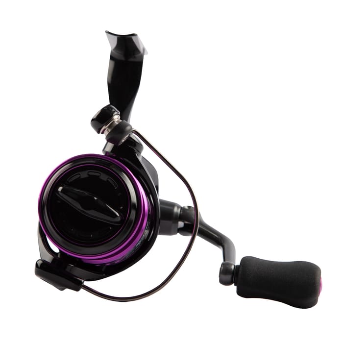 Okuma Scorpio Spinning Reel  1