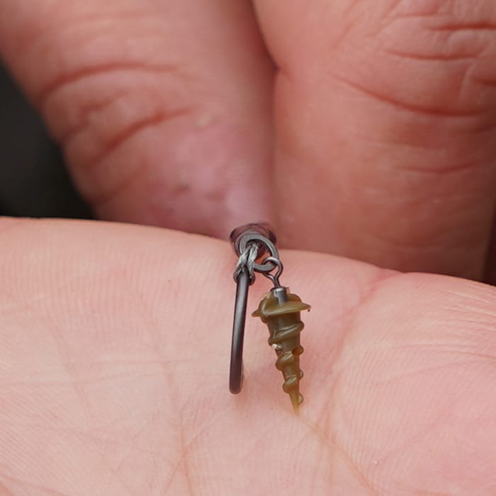 OMC Dazzlers Long Leg Aligner Red Bloodworm 8