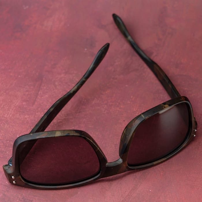 OMC Peeka Boo Sunglasses 12