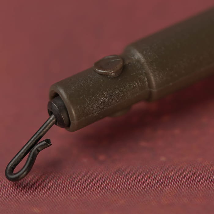 OMC The Magic Twig - Lead Clip Close Up 4