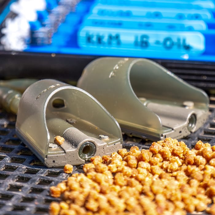 Preston ICS In-Line Solid Pellet Feeder 3