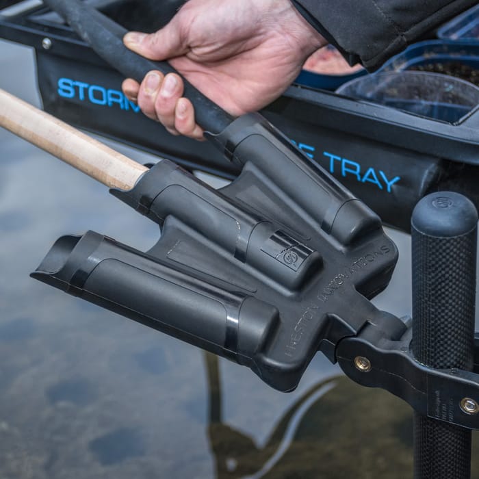 Preston OffBox 36 Triple Rod Support in use 1