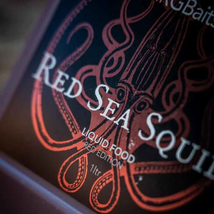RG Baits Red Sea Squid Liquid Food 1L - Red Edition