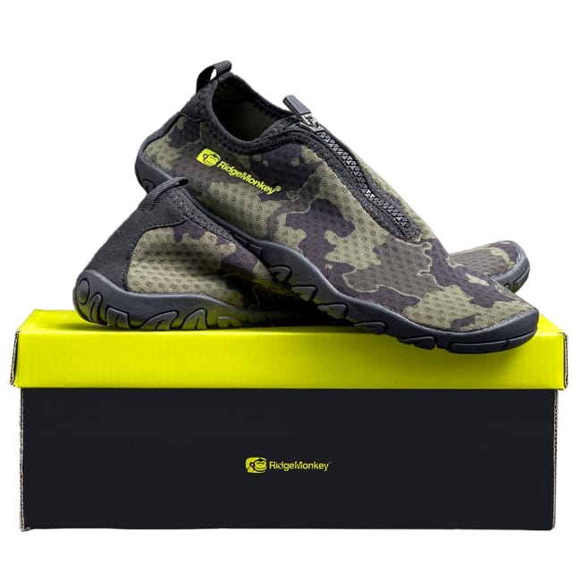 RidgeMonkey APEarel Dropback Aqua Shoes Camo