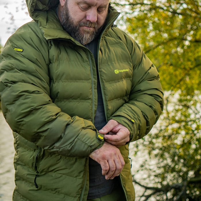 RidgeMonkey APEarel Dropback K2 Waterproof Coat Green In Use 1
