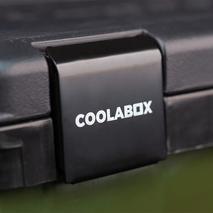 RidgeMonkey CoolaBox Compact 25L Close Up 1