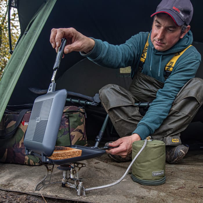 RidgeMonkey Deep Fill Sandwich Toaster XL Limited Edition In Use 1