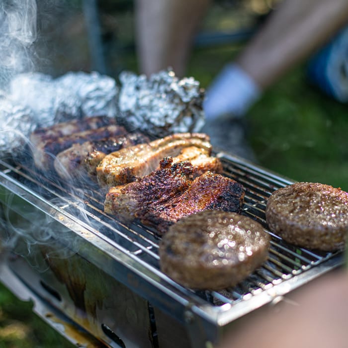 RidgeMonkey Fishing Grilla BBQ Use 4