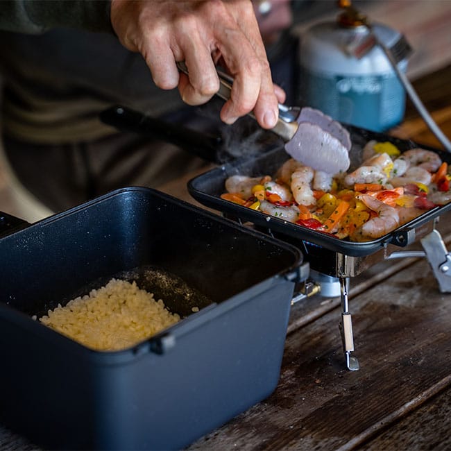 RidgeMonkey Multi-Purpose Fishing Pan And Griddle Set In Use 2