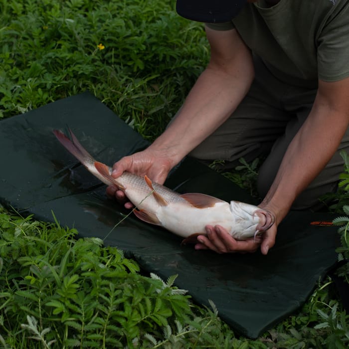 Ron Thompson Small Carp Mat In Use 3