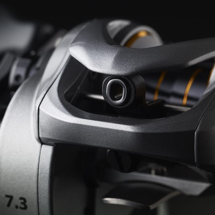 Savage Gear SG6 Baitcasting Fishing Reel Close Up 1