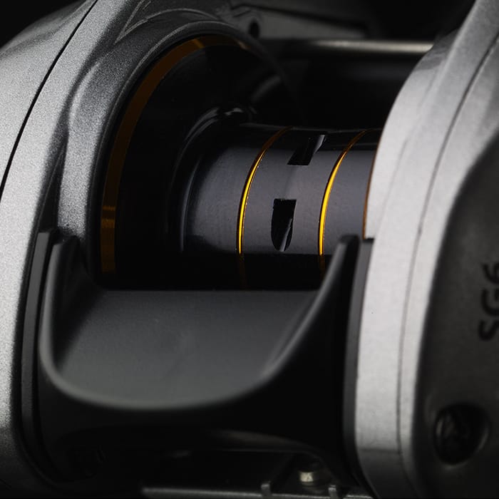 Savage Gear SG6 Baitcasting Fishing Reel Close Up 2