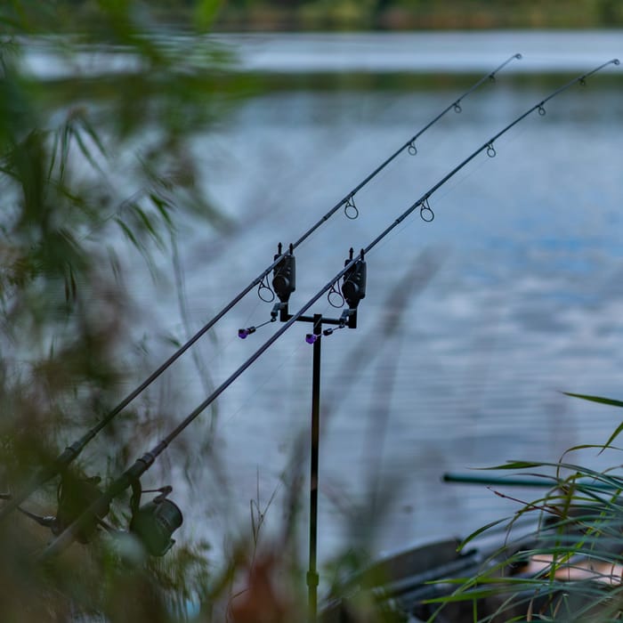 Nash Scope Shrink Handle Fishing Rod In Use 11