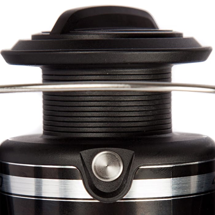 Shimano Baitrunner ST FB Reel 4000FB Close Up 3