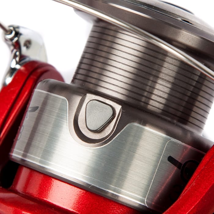 Shimano Catana RB Reel 3000s Close Up 5 