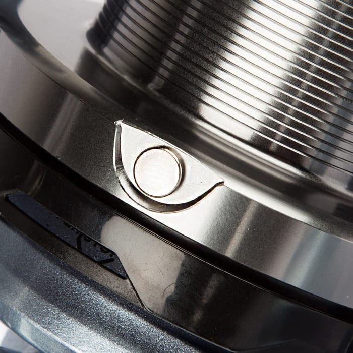 Shimano Speedcast XS-B 14000 Reel Close Up 4