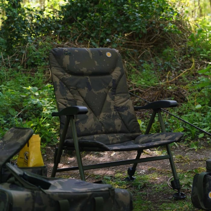 Solar Tackle Worldwide Low Recliner