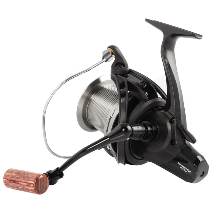 Sonik Dominator X SS Reels 8000 Angled