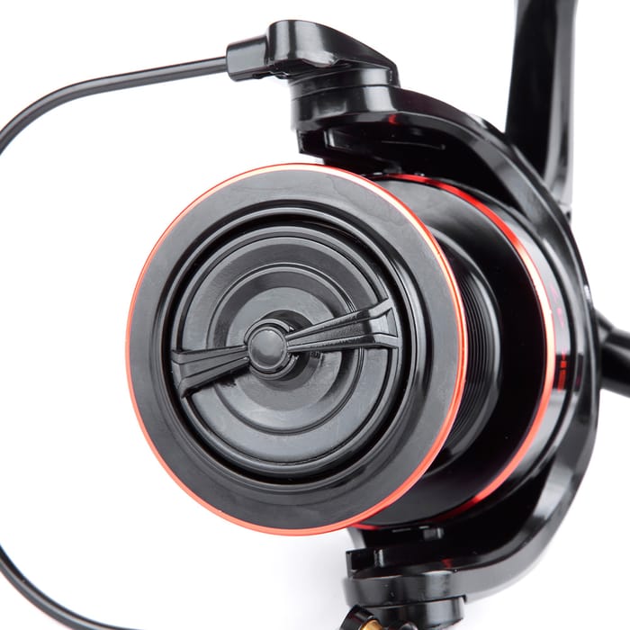 Sonik SK-47 Carbon Reel 2