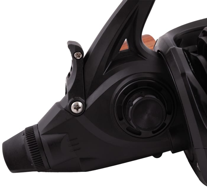 Sonik VaderX Pro FRS Carp Reel Close Up 3