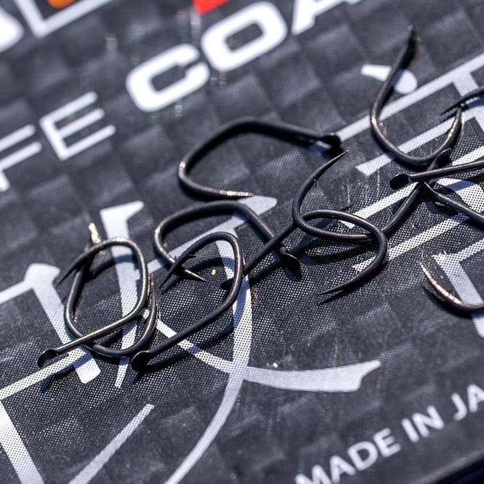 Guru Kaizen Spade Hooks - Barbed