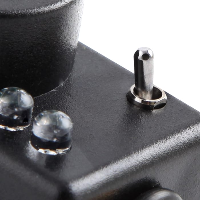 Steve Neville Remote Bite Alarm Close Up 1