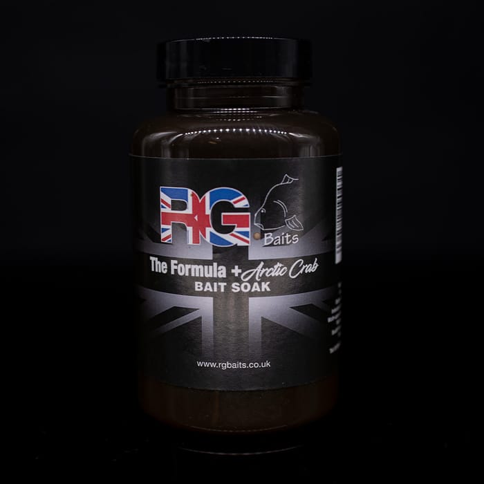 RG Baits The Formula + Arctic Crab Bait Soak 250ml