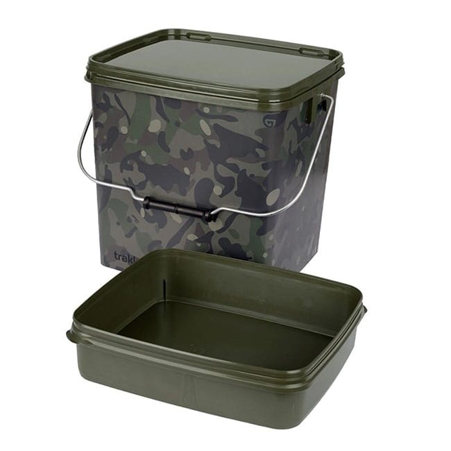 Trakker 13L Camo Square Container Inc Tray