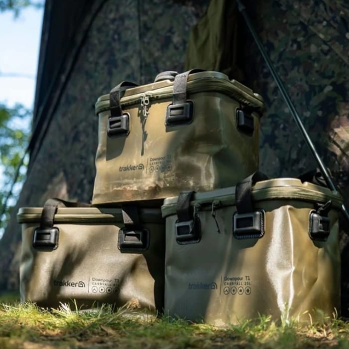 Trakker Downpour T1 Carryall Green Medium 30L