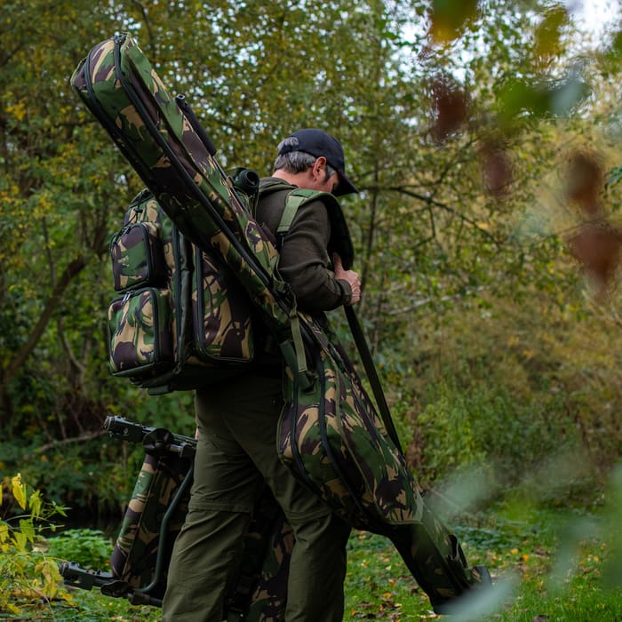 Trakker DPM 3 Rod Padded Fishing Sleeve 12ft In Use