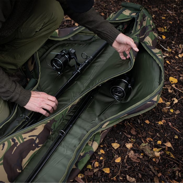 Trakker DPM 3 Rod Padded Fishing Sleeve 12ft On The Bank Open