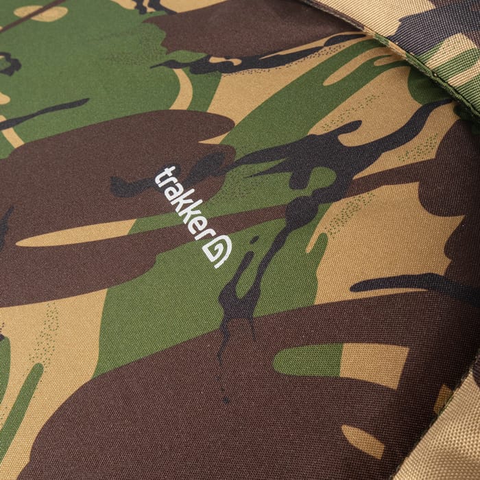 Trakker DPM Superlite Bed Close Up Logo