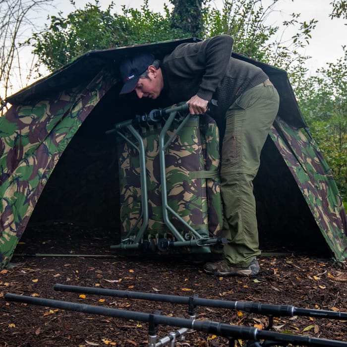 Trakker DPM Superlite Bed Folded In Use
