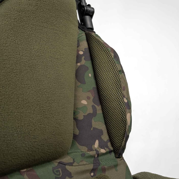 Trakker Levelite Longback Recliner Chair Camo 9