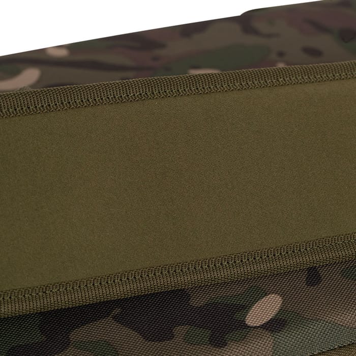 Trakker NXC Camo Pro Carryall Large Close Up 2
