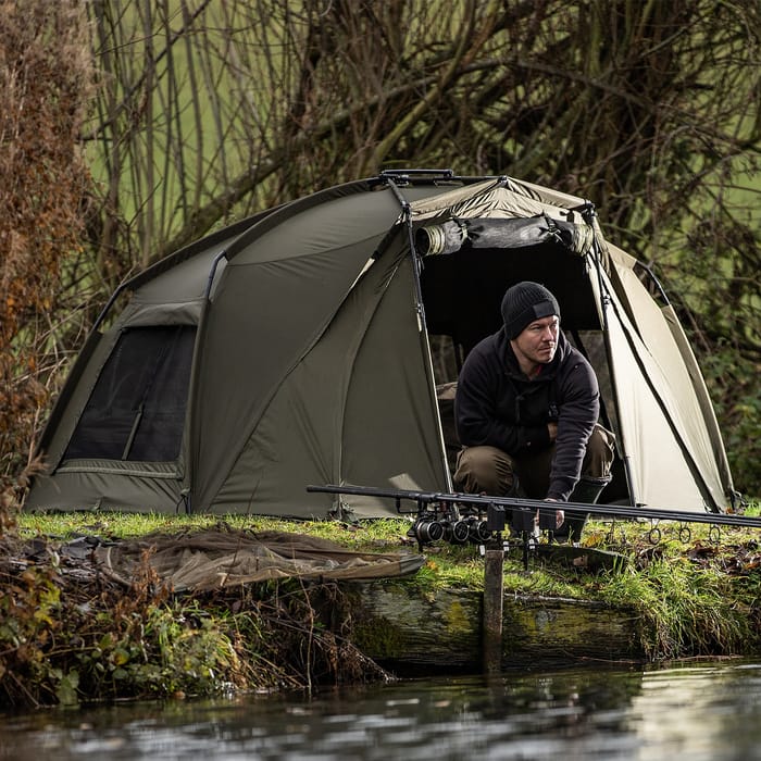 Trakker Tempest Brolly Advanced In Use 2