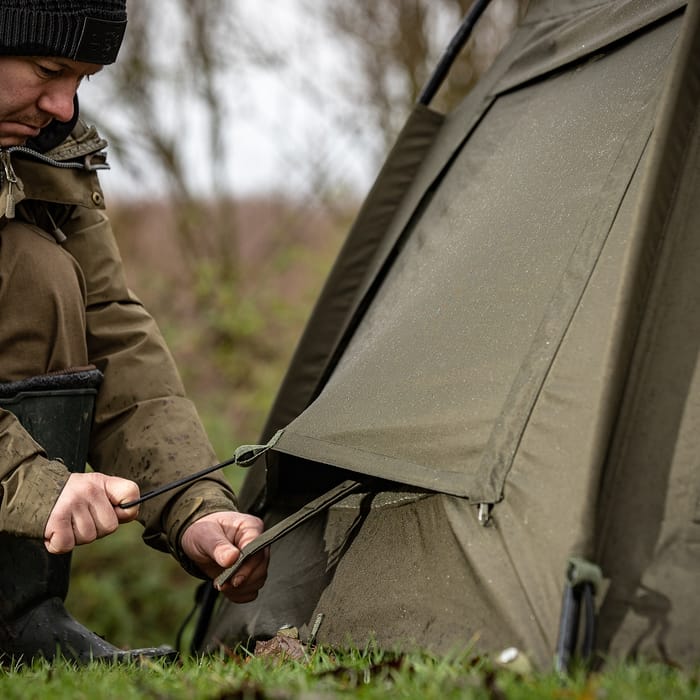 Trakker Tempest Brolly Advanced In Use 6
