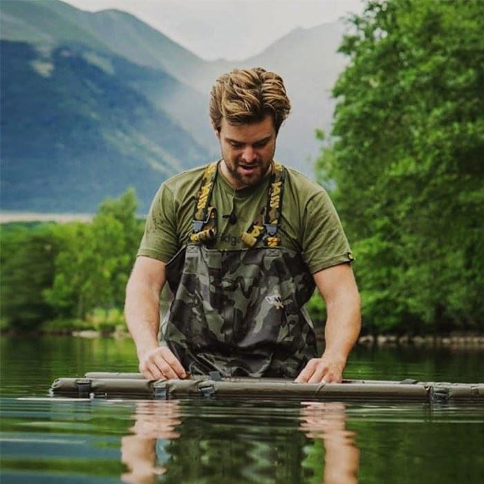 Vass Tex 405 Lightweight Camo Chest Fishing Waders - Non Studded In Use