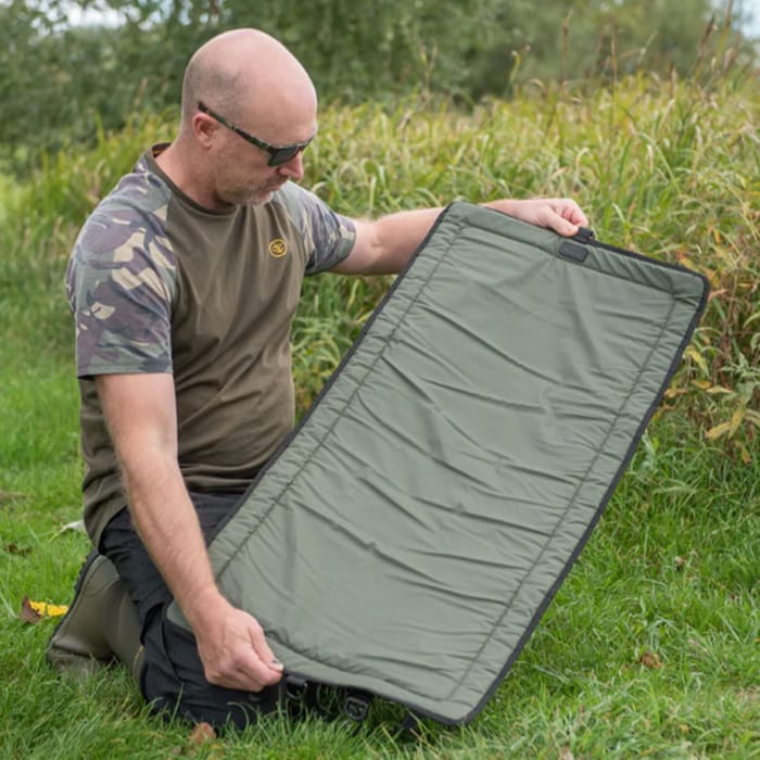 Wychwood Specialist Compact Unhooking Mat