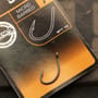 Fox Edges Curve Shank Short Hook Close Up 1