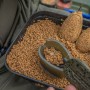 Korum Camo Method Feeder Fishing Mould In Use 2