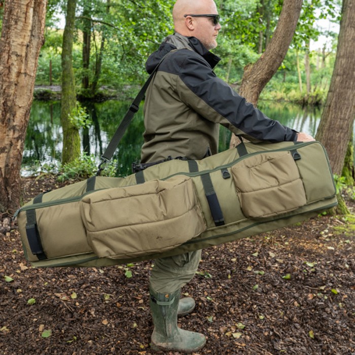 Korum Transition 2 Rod Fishing Holdall In Use 1