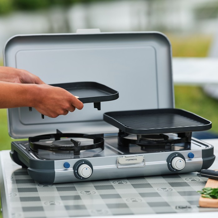 Campingaz Camping Kitchen 2 Grill & Go Stove In Use 5